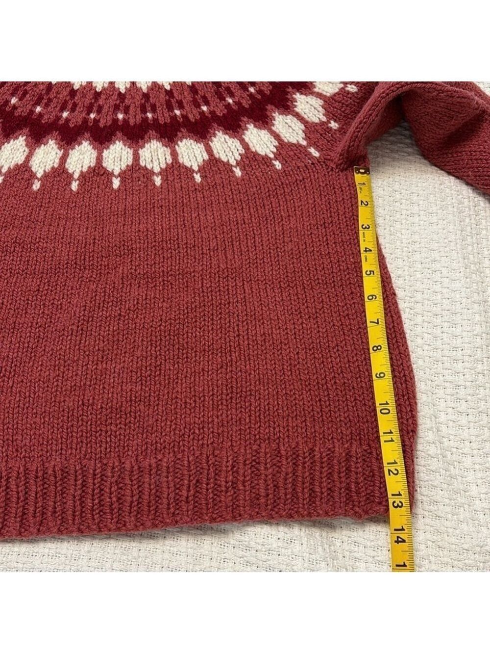 HANDKNIT fisherman fair isle sweater crew neck long sleeves raspberry medium - Picture 6 of 8